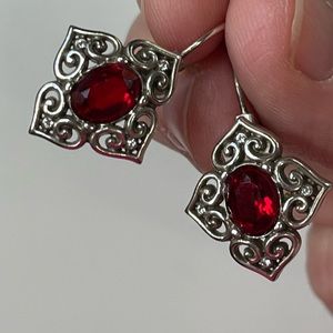 Alacazar blaze heart earrings